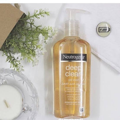Neutrogena Deep Clean Gel Wash